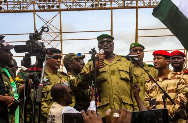 Golpistas acusan que «potencia extranjera» prepara una agresión contra Níger