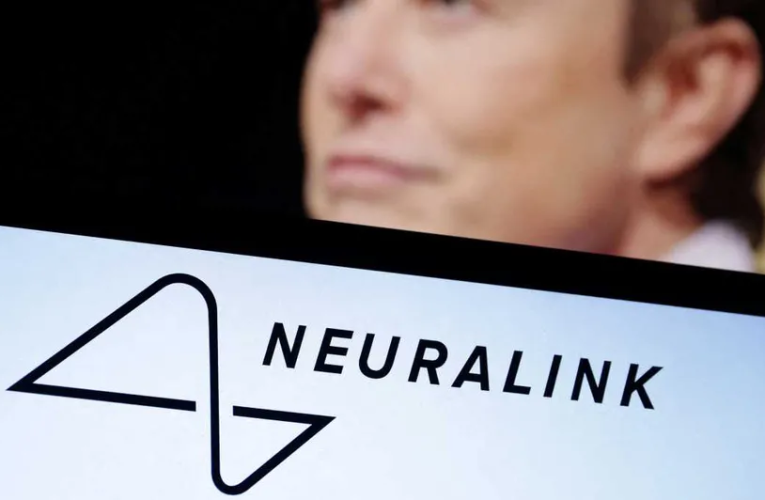 Neuralink de Musk, investigada en EU por presunto fraude sobre implante cerebral