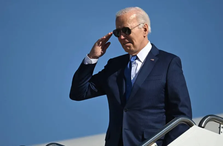 Descartan cargos contra Joe Biden pese a que retuvo documentos clasificados